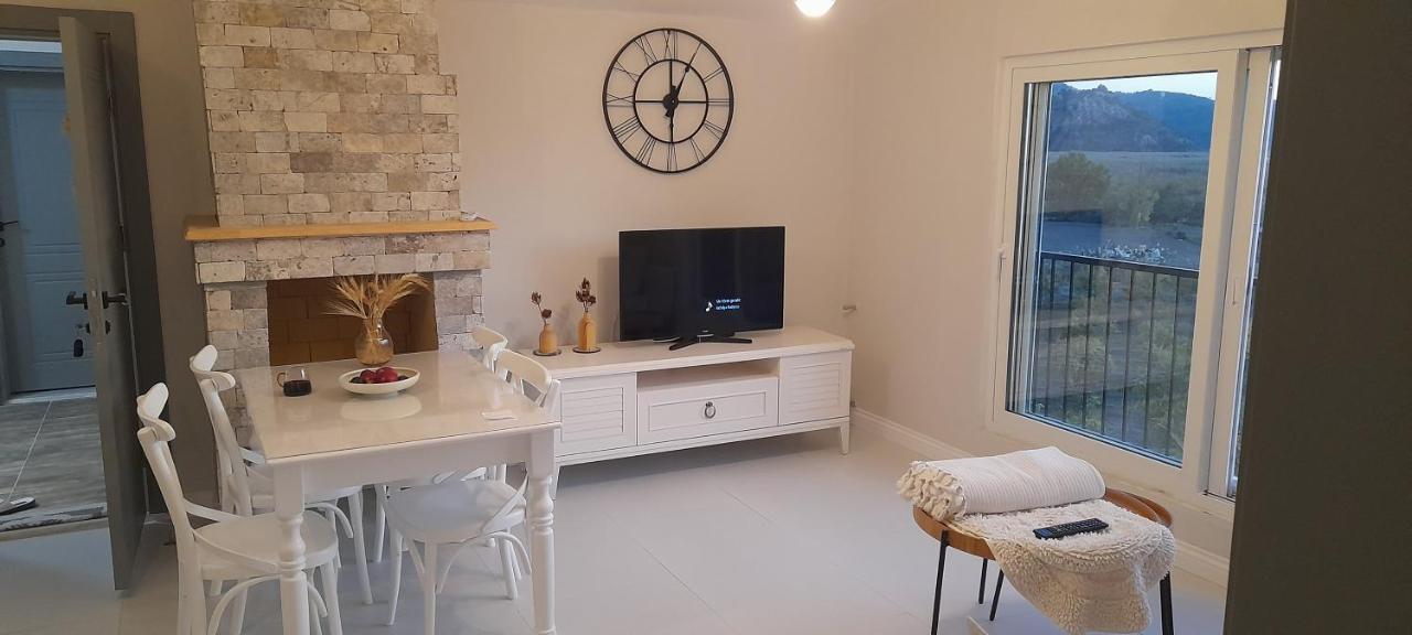 Airport Blue Eye Apartment Dalaman Best Location Also Suitable For Day Rentals Ideal For Air Travelers, 5 Km Close To Airport Kültér fotó